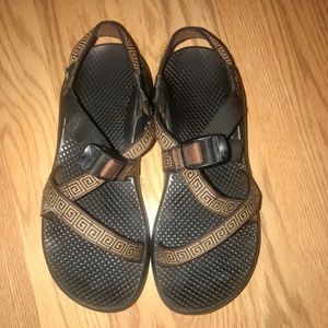 Women’s Chaco size 8 brown GUC